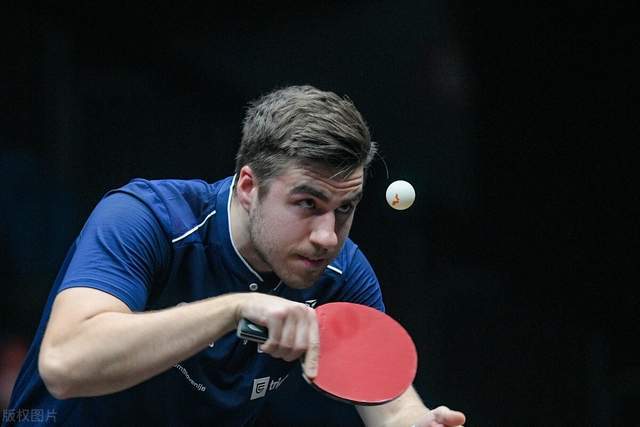 在全球化足 在全球化足