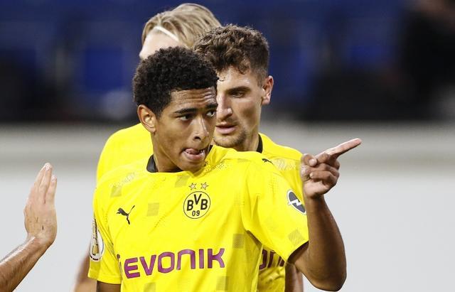 美笑容与出 美笑容与出