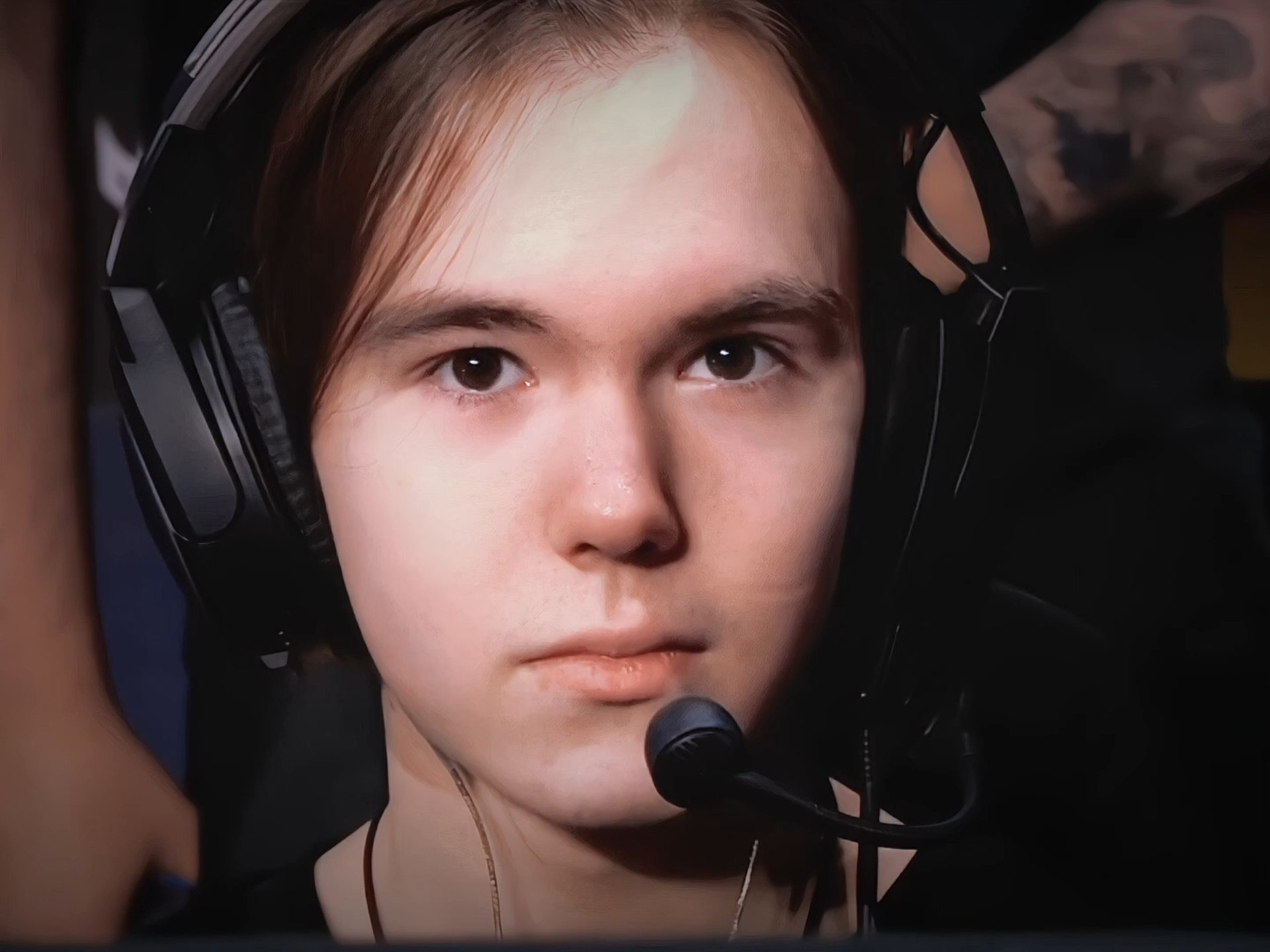 仅说明了两 仅说明了两