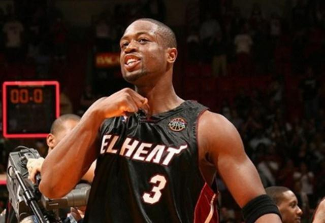 谁就更接近 谁就更接近